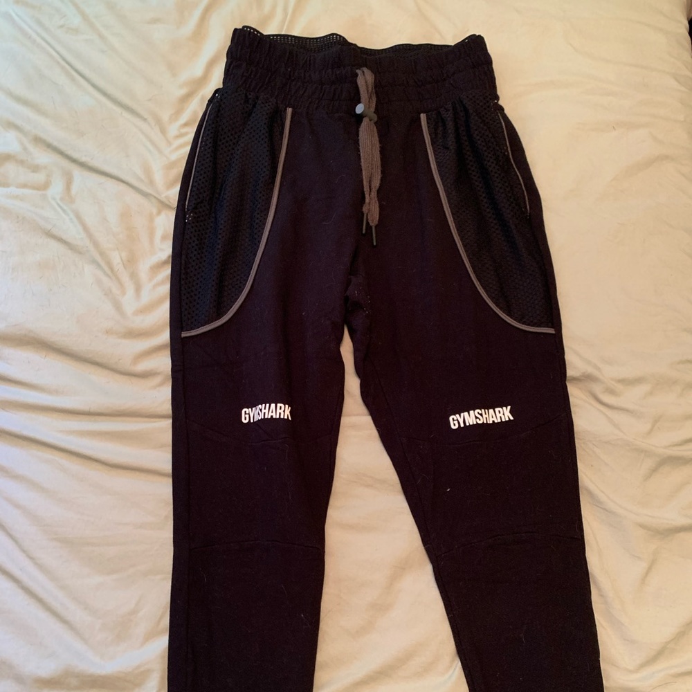 Gymshark movement mesh jogger